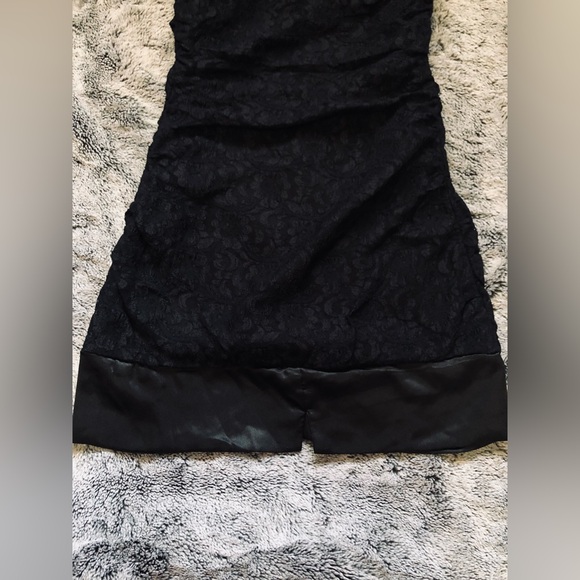 Evening Dress - Picture 9 of 9